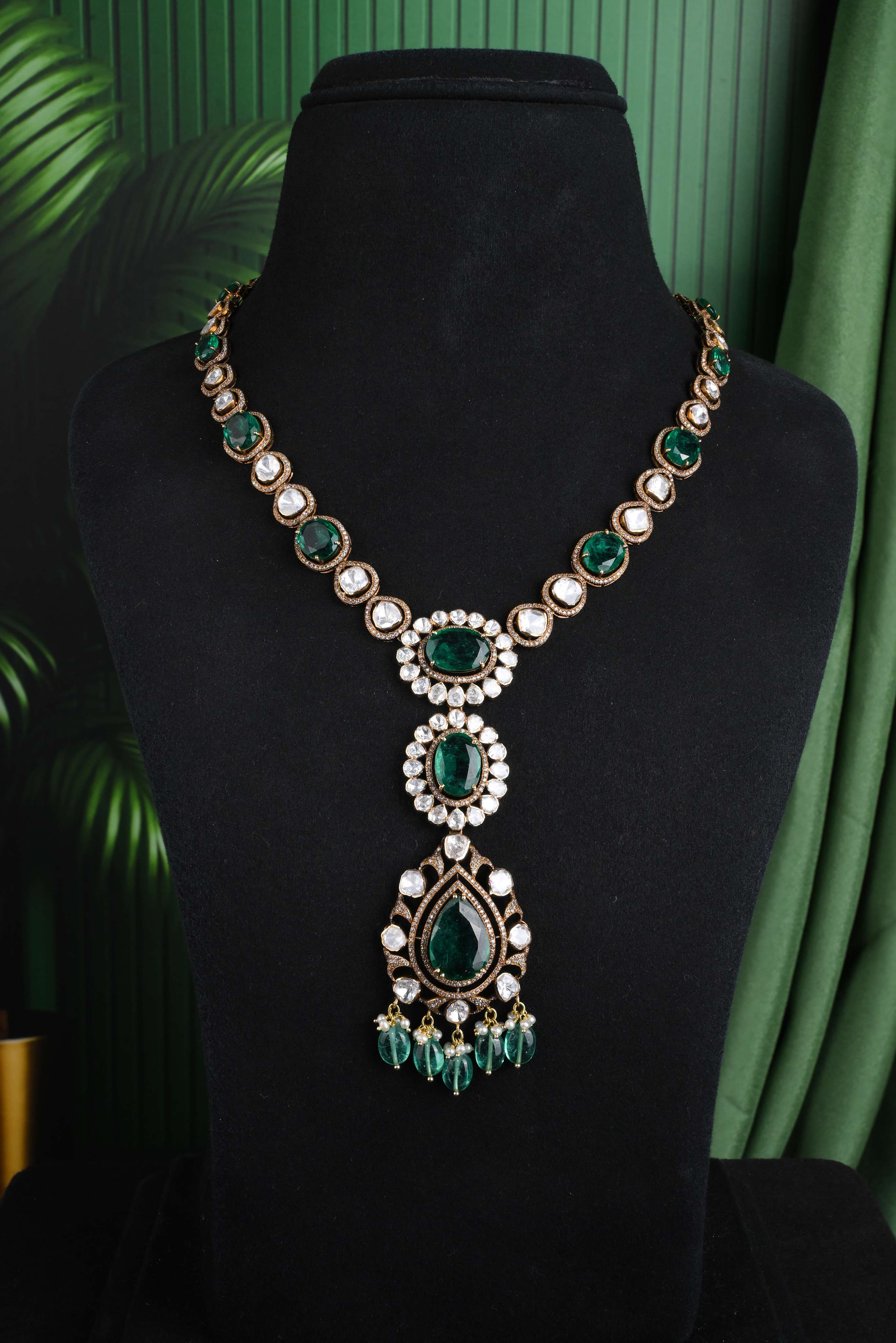 Brinda Gold and Diamonds - Emerald Gold Necklace